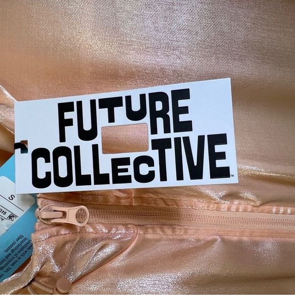 Future Collective Peach Color Organza Hooded Jacket w/Zippered Front & Pockets - Picture 14 of 15